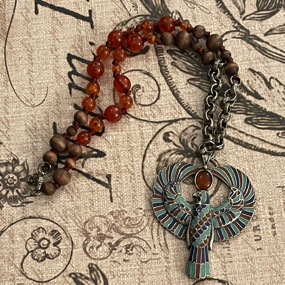 Egyptian revival god of the sky Falcon of Horus necklace - Picture 8 of 9